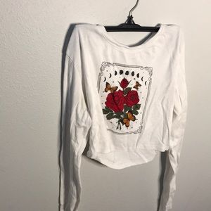 Simple white cropped long sleeve
